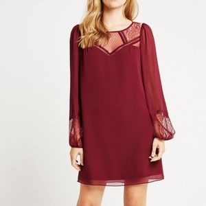 Long sleeves dress